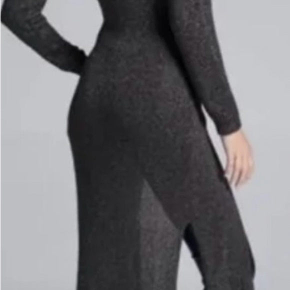 VENUS Black and Silver Knit Sweater - Picture 3 of 7